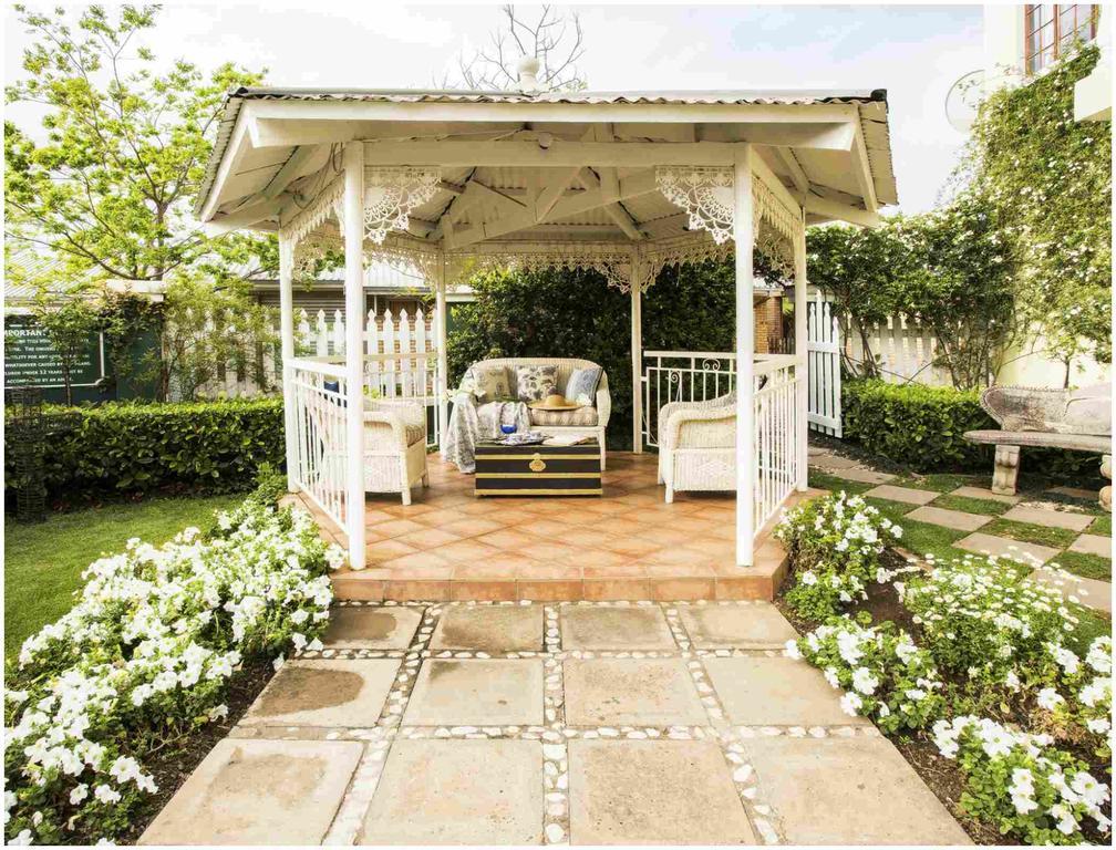 De Ark Guest House ไลเดนเบิร์ก ภายนอก รูปภาพ