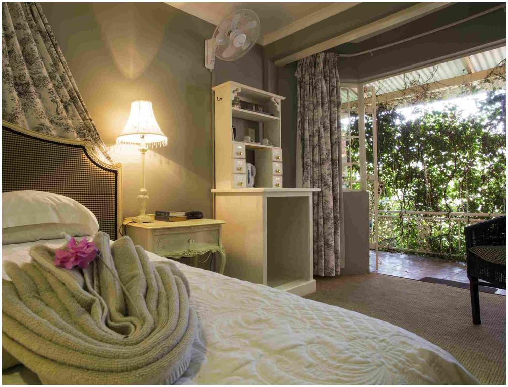 De Ark Guest House ไลเดนเบิร์ก ภายนอก รูปภาพ