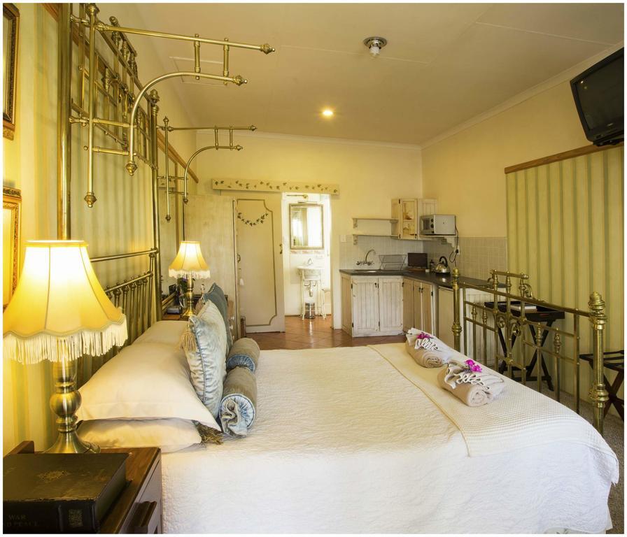 De Ark Guest House ไลเดนเบิร์ก ภายนอก รูปภาพ